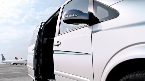 Havalimanı Transferi İçin Şoförlü Araç Kiralamanın Avantajları